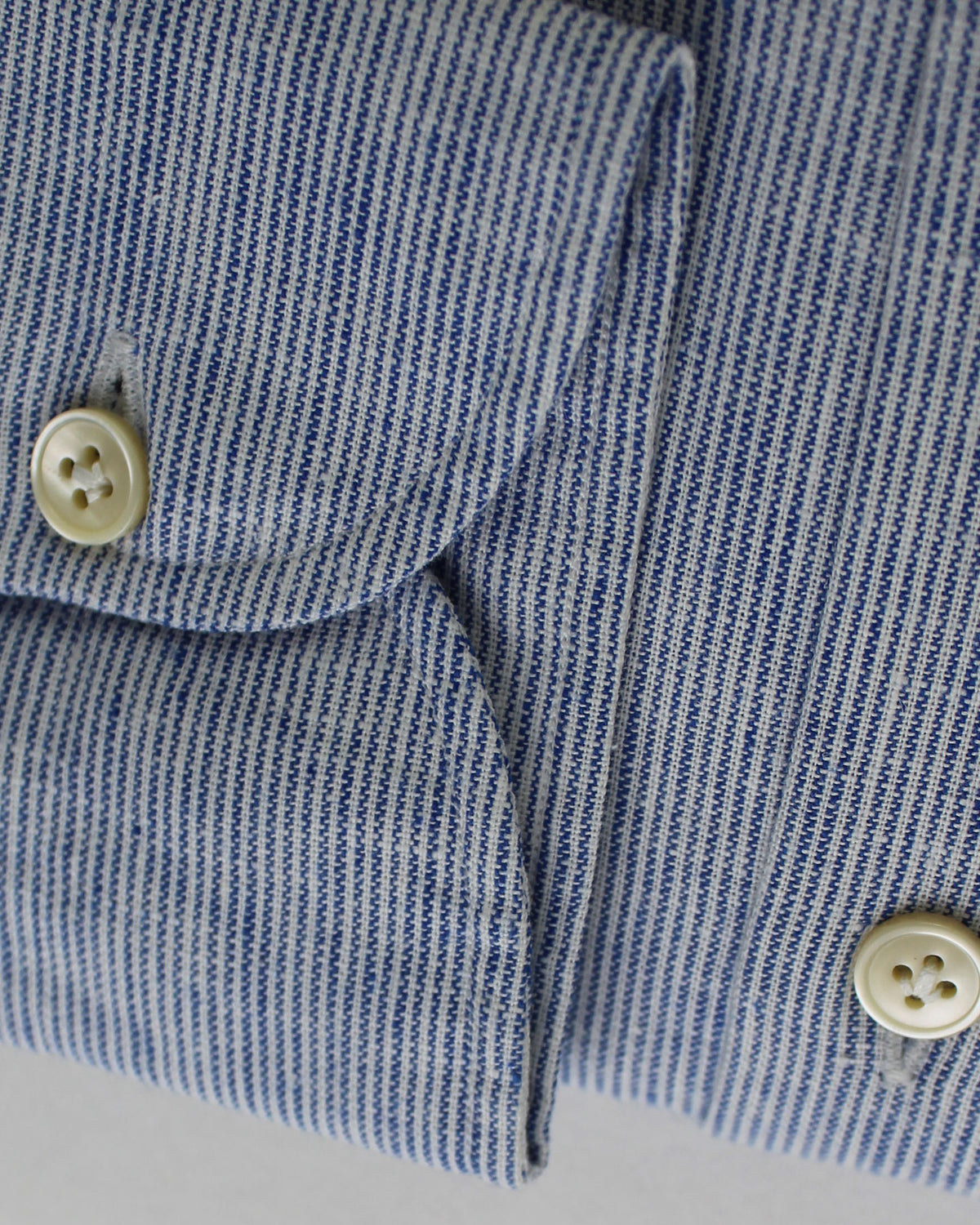 Luigi Borrelli Sport Shirt White Royal Blue Stripes 39 - 15 1/2