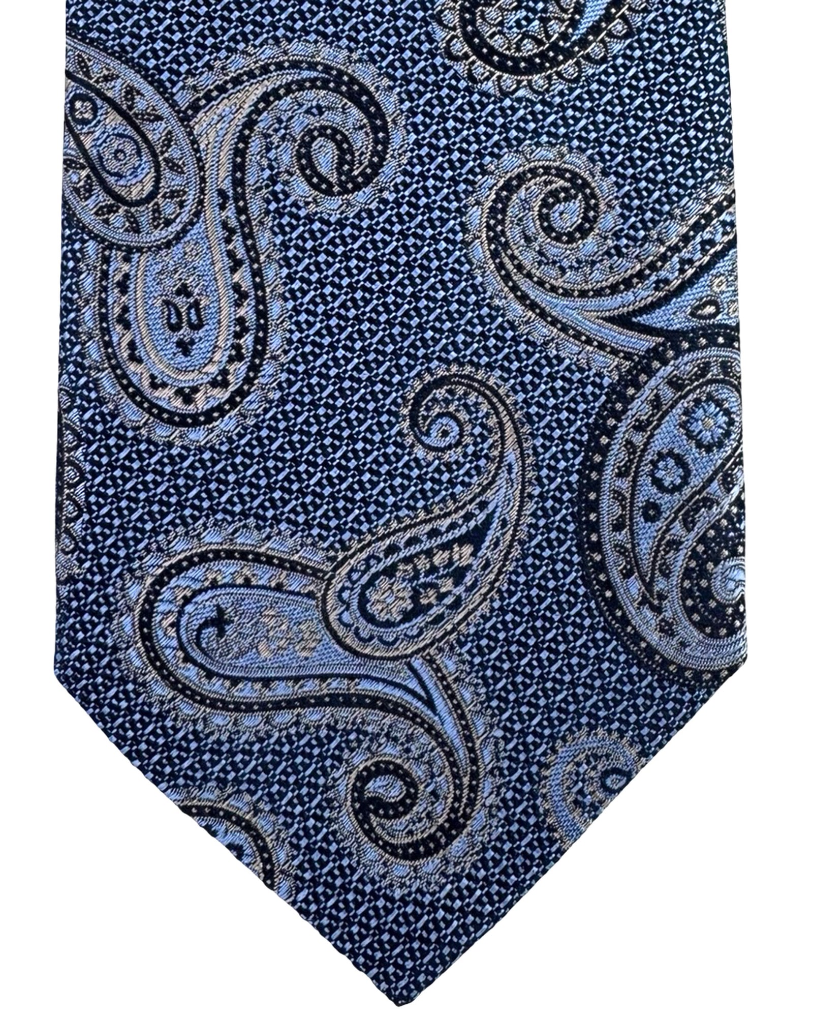 Necktie