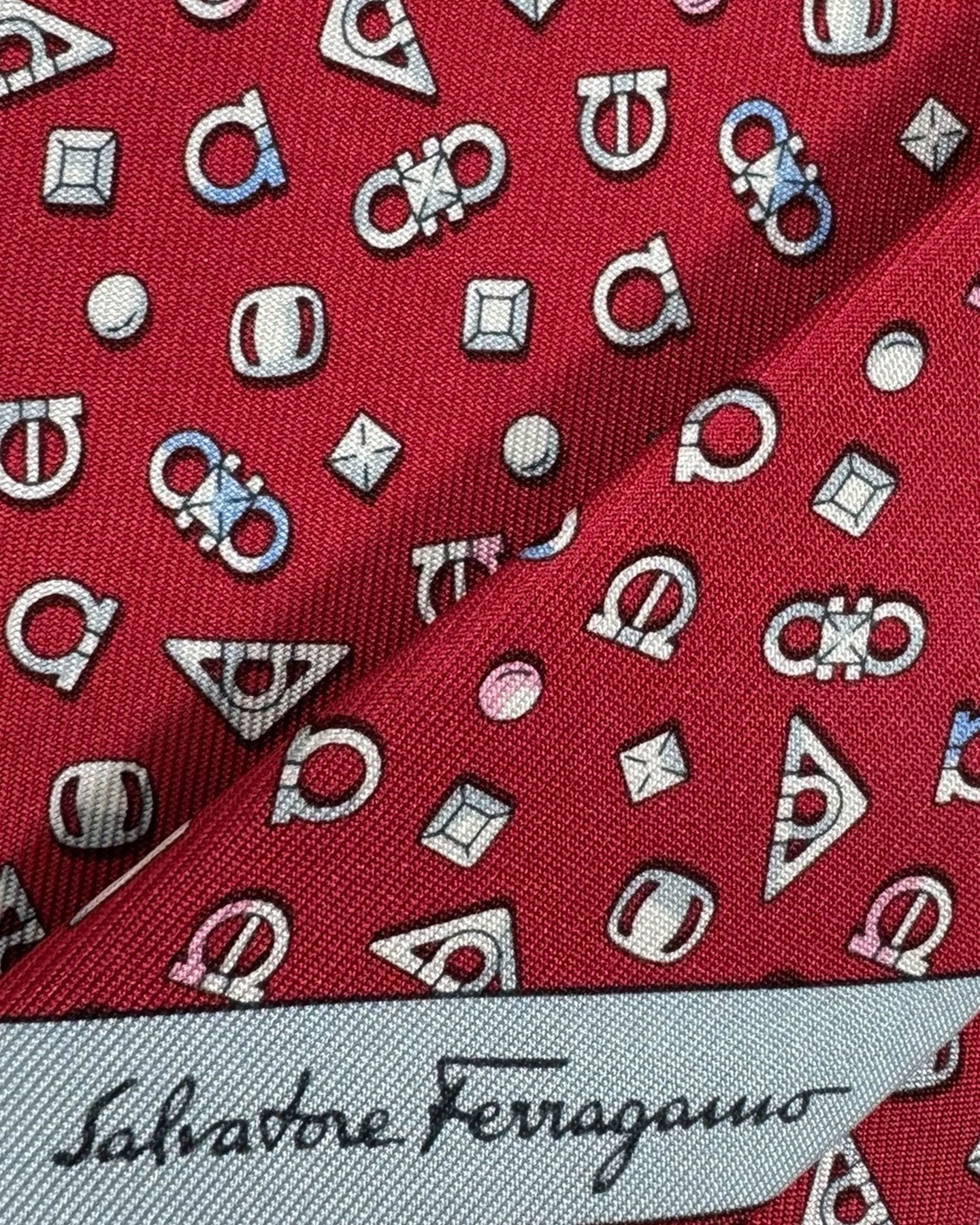 Salvatore Ferragamo Tie Gancini Signature Design Dark Red CYBER MONDAY SALE