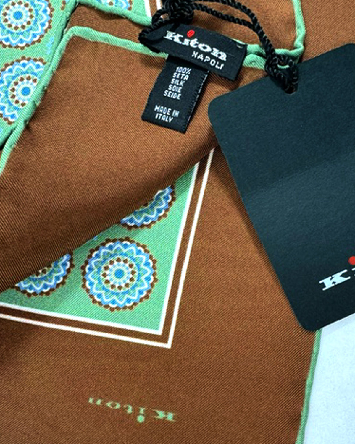 Kiton genuine Pocket Square 