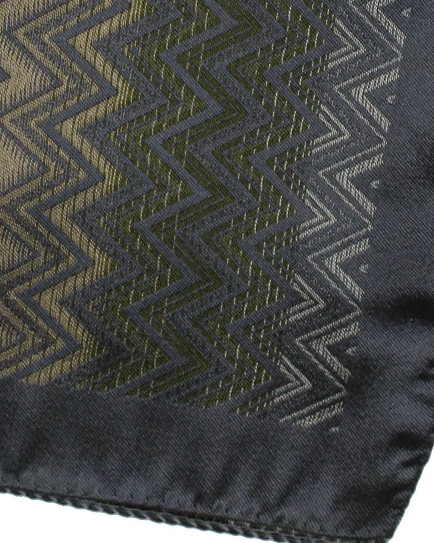 Gray Hankie