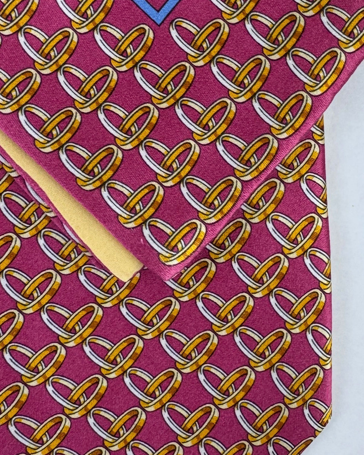 Zilli Tie & Matching Pocket Square Set Purple Gold Interlocking Ring Pattern SALE